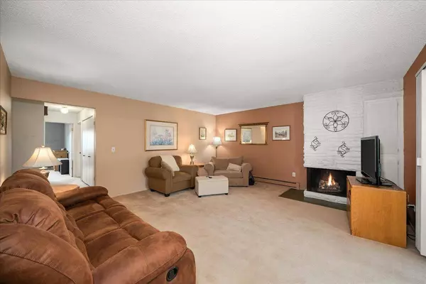 219 N Raymond Rd ##4, Spokane Valley, WA 99206