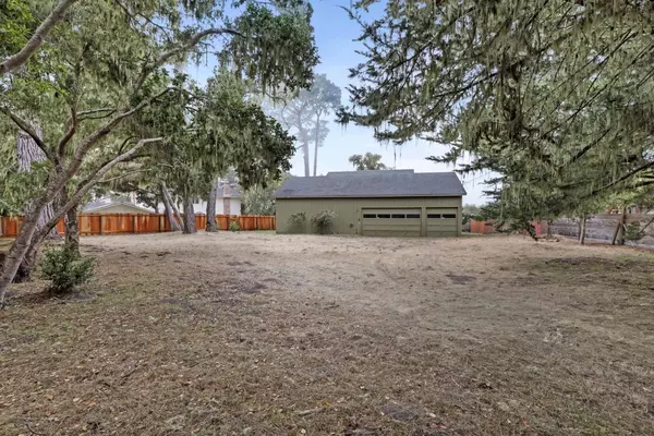 1042 Matador RD, Pebble Beach, CA 93953