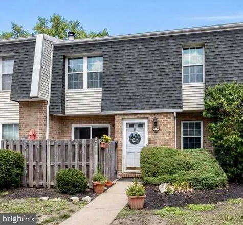 2139 HARBOUR DR, Palmyra, NJ 08065