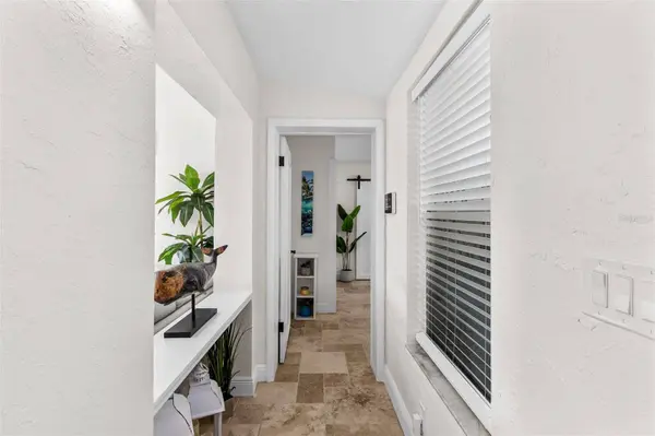 5960 12TH ST S, Saint Petersburg, FL 33705