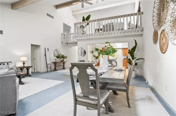 8968 Inverrary DR SE, Warren, OH 44484