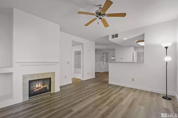 900 S Meadows Pkwy #2812, Reno, NV 89521