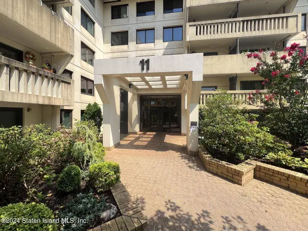 11 Windham LOOP #2hh, Staten Island, NY 10314