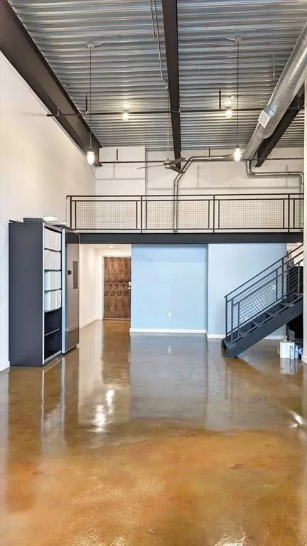 950 Broadway #24, Chelsea, MA 02150