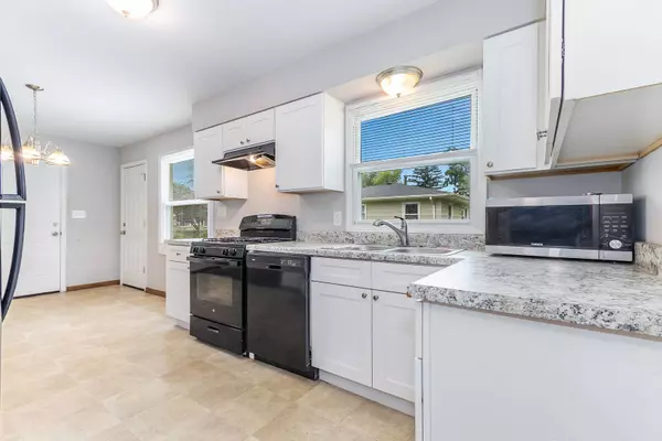 110 W Grant Street, Plano, IL 60545