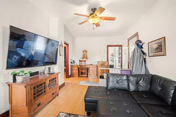 1126 Fond Du Lac Ave, Kewaskum, WI 53040