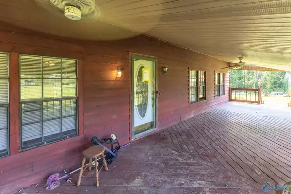 90 Joe Lemmond Road, Somerville, AL 35670