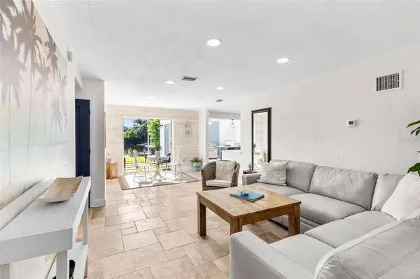 5960 12TH ST S, Saint Petersburg, FL 33705