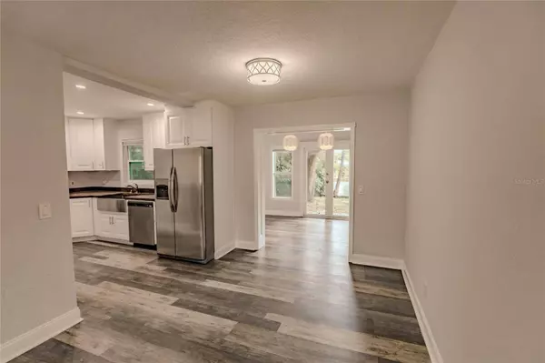 106 E VIRGINIA LN, Clearwater, FL 33759