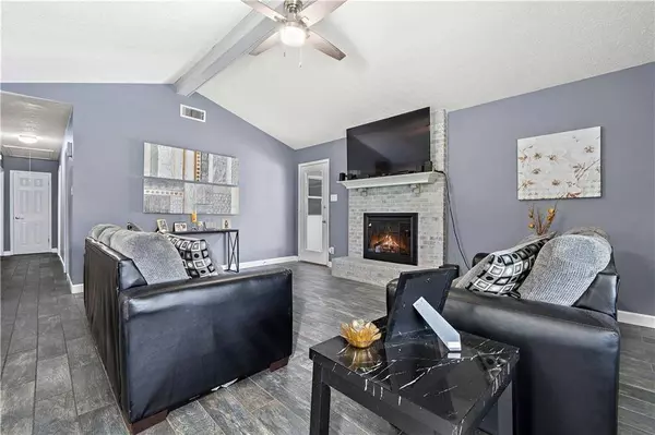 2000 Campfire DR, Semmes, AL 36575