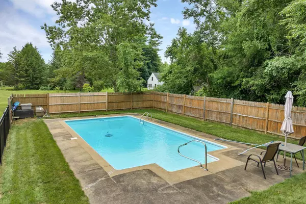 24 Hatch DR, Gilford, NH 03249