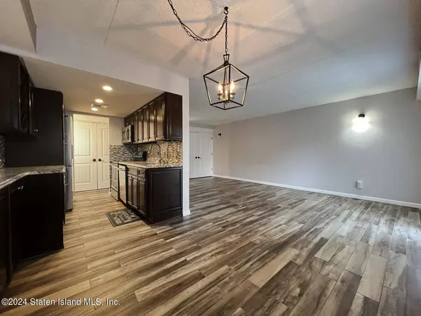 11 Windham LOOP #2hh, Staten Island, NY 10314