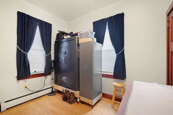 1126 Fond Du Lac Ave, Kewaskum, WI 53040