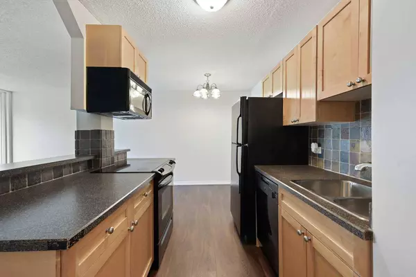 1312 13 AVE SW #606, Calgary, AB T3C 0T3