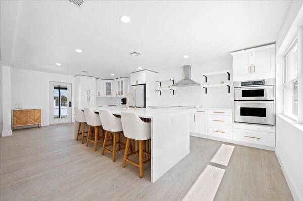 12994 SE Papaya ST, Hobe Sound, FL 33455