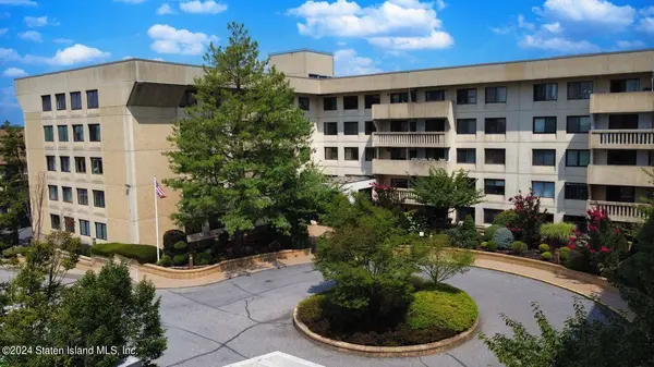 11 Windham LOOP #2hh, Staten Island, NY 10314