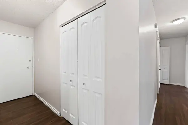 1312 13 AVE SW #606, Calgary, AB T3C 0T3