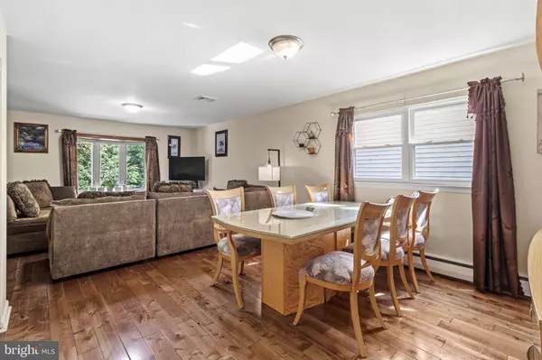 353 HILLSIDE RD, Ridley Park, PA 19078