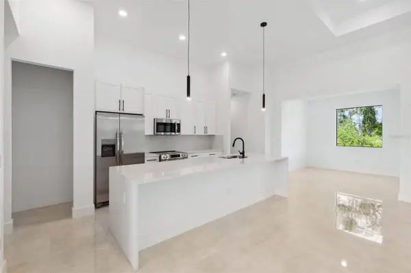 94 BRIG CIR E, Placida, FL 33946