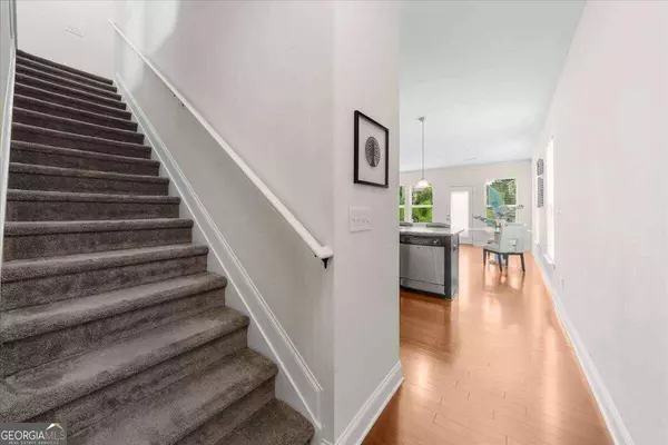 10615 Naramore LN, Johns Creek, GA 30022