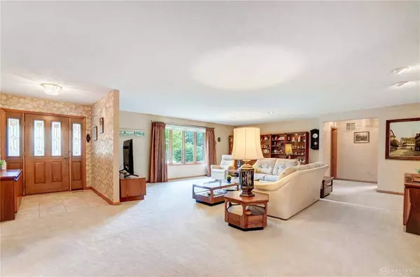 9131 Heather Drive, Dayton, OH 45458