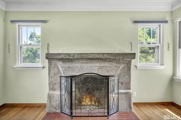 348 Hillcrest Drive, Reno, NV 89509