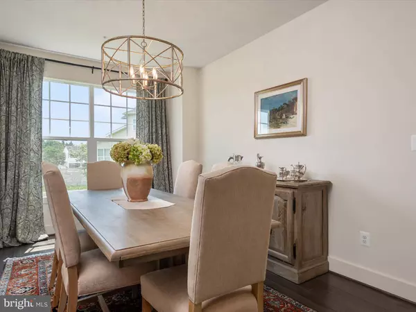 566 JERSEY BRONZE WAY, Pasadena, MD 21122