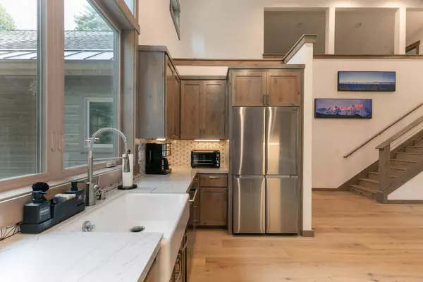 11102 Sitzmark Way, Truckee, CA 96161-0000