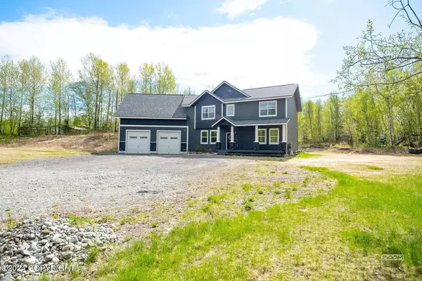 1418 N Hartley CIR, Wasilla, AK 99654