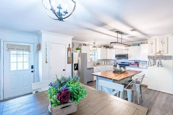 14717 Pine Oak, Brownsboro, TX 75756