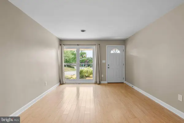 13600 PARKLAND DR, Rockville, MD 20853