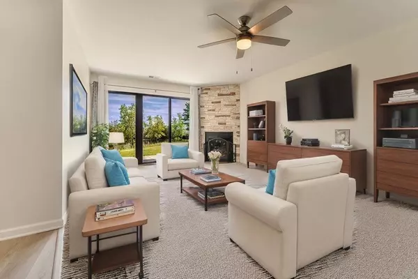 9121 Sandpiper CT #25, Orland Park, IL 60462