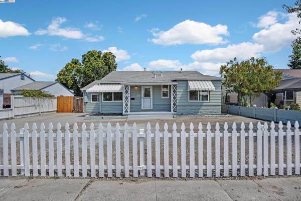 1306 W 10th St, Antioch, CA 94509