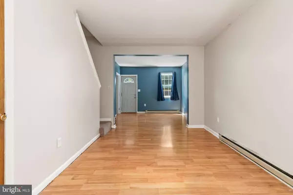 323 N EAST ST, Carlisle, PA 17013