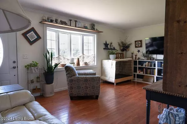 6321 Bardstown Road Rd, Elizabethtown, KY 42701