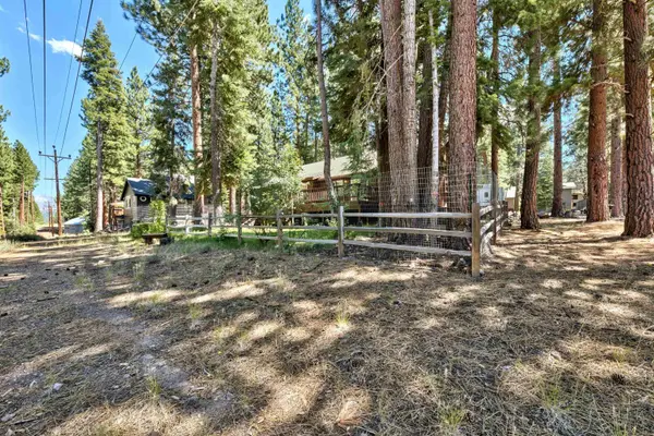 14830 Donnington Lane, Truckee, CA 96161