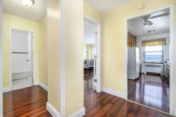 30 Glenbrook Road #APT 8C, Stamford, CT 06902