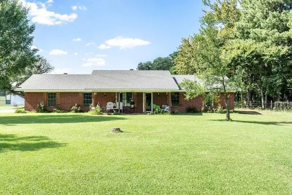 14717 Pine Oak, Brownsboro, TX 75756