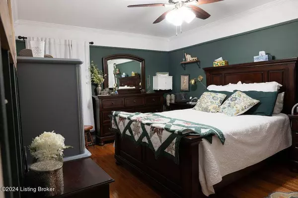 6321 Bardstown Road Rd, Elizabethtown, KY 42701