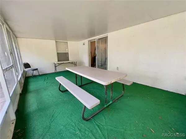 8090 SE 144th PL, Inglis, FL 34449