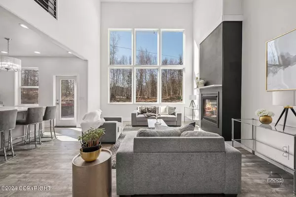 1418 N Hartley CIR, Wasilla, AK 99654