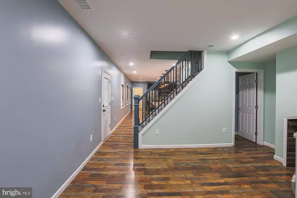 3032 STRICKLAND ST, Baltimore, MD 21223