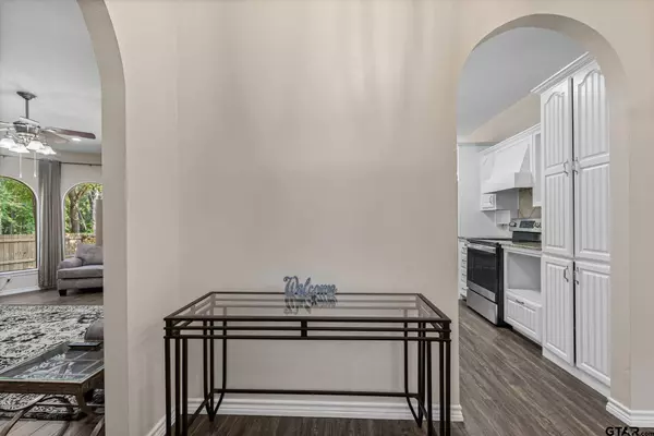 17350 Mary Martin, Flint, TX 75762