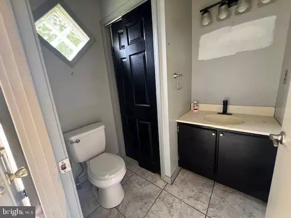 631 TARA DR, Sicklerville, NJ 08081