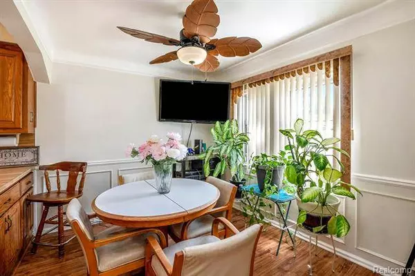 22796 ROXANA Avenue, Eastpointe, MI 48021