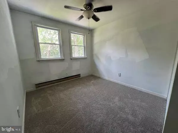 631 TARA DR, Sicklerville, NJ 08081