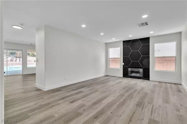 1949 Sondrio Drive, Las Vegas, NV 89134