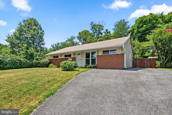 13600 PARKLAND DR, Rockville, MD 20853