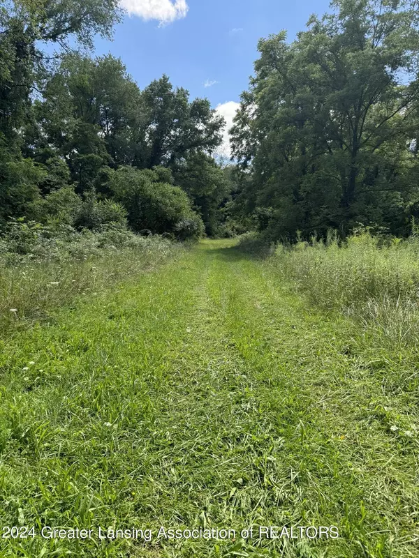 28280 N D Drive, Albion, MI 49224, Albion, MI 49224