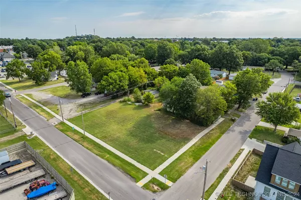 202 E Fort Worth ST, Broken Arrow, OK 74012